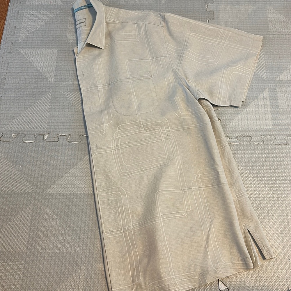 Tommy Bahama short sleeve button down